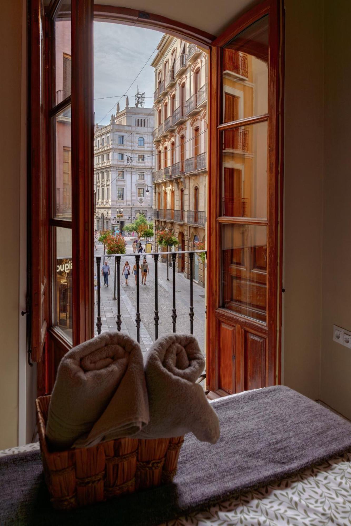 Apartamento Aile Granada - Hostatel Exterior foto